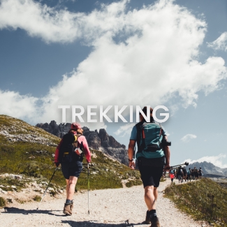 TREKKING
